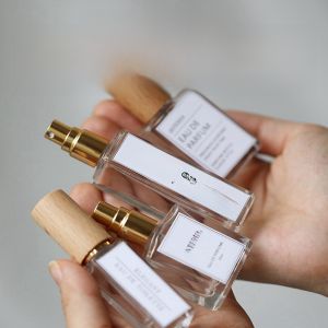 Bình Xịt Nước Hoa Thủy Tinh Mini Cầm Tay Cao Cấp Bình Thay Thế Nắp Gỗ Dụng Cụ Làm Đẹp Mỹ Phẩm Nước Hoa