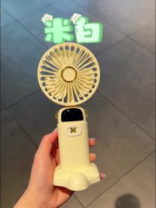 Cute handheld small fan portable portable small mini silent office desktop USB charging strong wind power