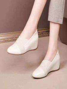 Pure Leather Comfortable Womens Single Shoes Deep Mouth Fashionable Large Size Slip-On round Toe Daily Wear High Heel