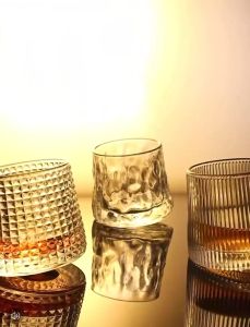 Rotating Whisky Glass Cup Set Gift Drinking Alcohol Container Barware Wine Cabinet Bar Accessories