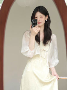 ผู้หญิง ฤดูร้อน แขนสั้น衣 น้ำหนักเบา ผ้าชีฟอง แจ๊กเก็ต คาร์ดิเกน ผ้าคลุมเครื่องปรับอากาศคอวีบางส่วน