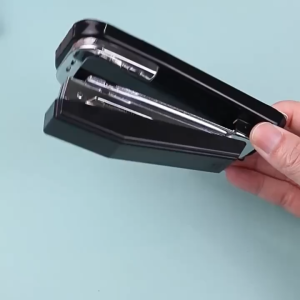 Staples Putar 3 Arah Staples 360° Triple Stapler Portable Stepler Rotatable ATK3008