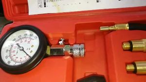 เครื่องวัดกำลังอัด เบนซิล ดีเซล ชุดวัดกำลังอัดกระบอกสูบเครื่องยนต์ รุ่นเกรดดี!! ของ OKURA