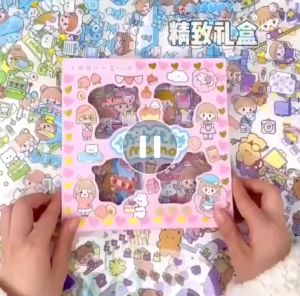 Sticker MOMO Kartun Aesthetic Waterproof 1 Box isi 100 pcs/ Sticker kartun Motif Lucu Anti Air
