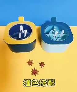 Pantry 4 in 1 4 Grid Seasoning Box Spice Pots Salt Pepper Spice Jar Kitchen Spice Storage Box Spice Container Condiment