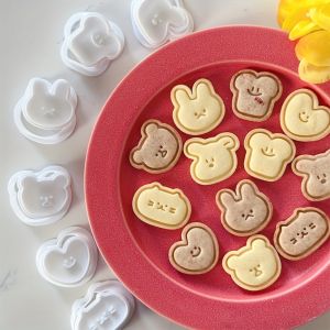 6Pcs Cute Cartoon Animal Cookie Mold Set Mini Bear Rabbit Cat Toast & Heart Cutter for Baking Fondant & Steamed Buns