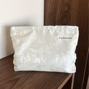 Artistic Canvas Makeup Bag Retro Portable Toiletry Storage Pouch Inner Organizer for Skin Care Products Versatile Household Storage Solution