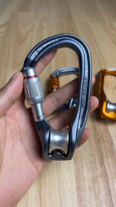 Petzl - ROLLCLIP Z / รอกคาราบิเนอร์ที่อำนวยความสะดวกในการติดตั้งบนพุกและอุปกรณ์ต่างๆ