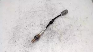 Oxygen Sensor 39210-37530 for Hyundai Santa FE Sonata Tiburon Kia Optima Rondo Car Auto Part 3921037530 SU6787 5S4498