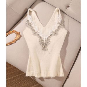 เสื้อกั๊กถักนิตติ้งสไตล์หวานและเผ็ดร้อนสำหรับผู้หญิง เสื้อเชิ้ตแขนกุดแบบลำลอง เสื้อชั้นในเซ็กซี่หรูหรา ฤดูใบไม้ผลิและฤดูร้อน