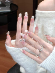 เล็บแต่งตัวสีชมพูหรูหรา ลูกผสมสีขาว น้ำแข็ง กลางยาว ตาแมว ขาว นู้ด เล็บแต่งตัวสำหรับงานแต่งงาน ความรู้สึกของเจ้าหญิง