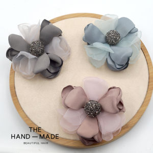 Handmade Silk Shawl Pin Elegant Floral Brooch Pin for Women Fashionable Accessory Pin  out New Summer Collection