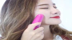 [HCM]Máy Massa mắt mini cầm tay Loại I - Bút massage mắt mini - Dụng cụ matxa mini cầm tay