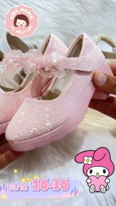 รองเท้าคัชชูเด็ก ดีไซน์น่ารัก วัสดุกลิตเตอร์มาพร้อมสายรัดดอกไม้ตกแต่งมุกด สวมใส่สบาย เหมาะสำหรับงานพิเศษหรือชุดเจ้าหญิง
