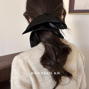 ผ้าพันคอผ้าซาตินเนื้อเงาสไตล์เกาหลี ริบบิ้นผมทรงกลมสำหรับผู้หญิง ริบบิ้นผมแฟชั่นใหม่ 2025 ริบบิ้นผมสำหรับผู้หญิง