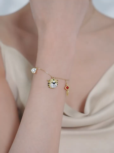 💖Swarovski💖Zodiac Tiger diamond bracelet S925 sterling silver womens fashion bracelet hypoallergenic non-allergenic Valentines Day gift birthday gift for girlfriend bestie