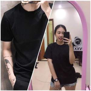 Black Kirkland T-shirts Oversize/ Áo thun đen Kirkland Oversize