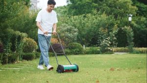 BOSCH รถตัดหญ้ามือเข็น 38 ซม. AHM38G รับประกันศูนย์ 6 เดือน