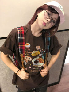 เสื้อยืดแขนสั้นผ้าฝ้ายแท้สไตล์อเมริกันสำหรับผู้หญิงในช่วงฤดูร้อน เสื้อแขนสั้นลายการ์ตูนสุดสร้างสรรค์ เสื้อแขนสั้นทรงหลวมๆ สไตล์เกาหลี