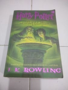 Novel ORI Harry Potter Dan Pangeran Berdarah Campuran
