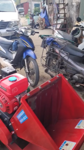 Xả Kho Máy Băm Cành Cây Tặng Kèm Bộ Dao 4 Cái