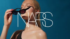 [18-29.12 | MUA LÀ CÓ QUÀ] [Hot Escape Collection] Chì tô màu mắt NARS Total Seduction Eyeshadow Stick 1.6G