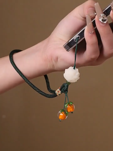 Phone Strap Pendek Persimmon Ruyi Aesthetic Gantungan HP Tangan untuk Wanita Pria Anti Hilang