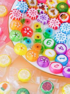 Internet Celebrity Fruit Flavor Sliced Candies & Children's Day Cartoon Candy: A 500G Holiday Gift