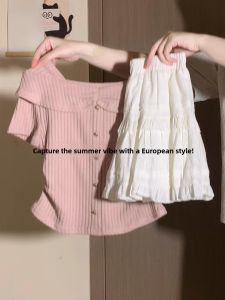 Korean Style Summer Outfit Short Sleeve One Shoulder Top And High Waist Skirt Two Piece Set Youthful Looking Fashionable Womens Ensemble