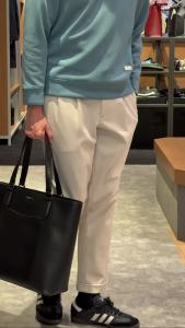 TAKEO KIKUCHI กระเป๋าโท้ท CURVE SERIES TOTE BAG