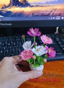 Chậu hoa cúc - hoa sao nhái bằng đất sét Nhật mini cao 10-12cm