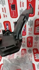 Spakbor dalam spakbor kolong belakang fender rear inner assy Vario 125 eSP K60 (2015 - 2018) Vario 150 eSP K59 (2015 - 2018) original honda 8010DK59A10