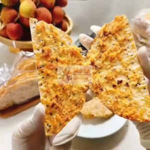 Bánh Kẹp Chà Bông Tẩm Gia Vị Giòn Giòn Thơm Ngon HỮU TRÍ - Gói 2 Cái
