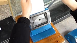 เครื่องตัดนามบัตร ขนาด86*54 mm การะดาษการ์ด แบบมือโยก เครื่องตัดนามบัตรพีวีซีแบบแมนนวล