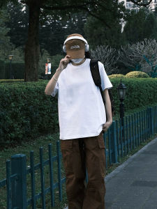 เสื้อยืดแขนสั้นผ้าฝ้ายแท้สำหรับผู้หญิงในช่วงฤดูร้อนปี 2025 เสื้อเชิ้ตทรงหลวมสบาย ๆ สีสันสดใส เสื้อเชิ้ตแขนสั้นแบบสวมศีรษะสำหรับผู้ชาย