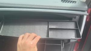 Hộp Đựng Đồ Ô Tô LUCKEASY Dành Cho Hyundai Santa Fe 2024 2025 Ngăn Kéo Phụ Lái Khay Đựng Đồ Phụ Kiện Nội Thất Với Chất Liệu TPE