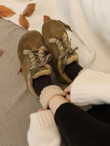 RanYan 2025 New round Head Retro Soft Bottom De Xin Womens Casual All-Match Warm Fleece Cotton Shoes Cross Buckle Style