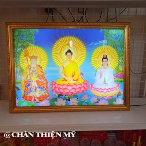 Tranh Ta Bà Tam Thánh Treo Tường Có Đèn Trang Trí Bàn Thờ Phật Treo Phòng Thờ NTPTTN-36