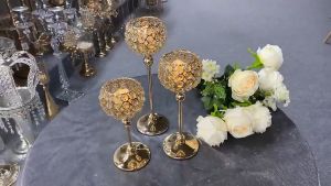 Berkilau di Elegan Meja Anda: Dekorasi Meja Pesta & Aksesoris Dekorasi Rumah