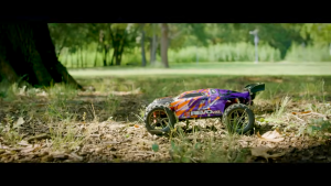 รถบังคับวิทยุ 1/16 E-Revo VXL TSM มีแบตเตอรี่ และเครื่องชาร์จ TRAXXAS