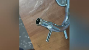 ท่อแป๊บราวน้ำ NISSAN NAVARA D40 ยี่ห้อ GOAT แท้ๆ ท่อเหล็กราวน้ำนิสสันนาวาร่า ท่อแป๊ปน้ำอย่างดี/DSNHP