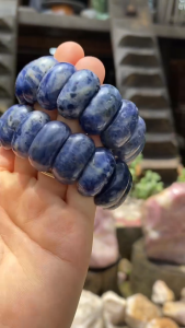 Vòng tay đá Lapis Lazuli 25ly - Tuyệt tác Phong Thủy cho Tâm An Trí Sáng