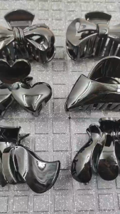 Korean Frosted Claw Clip Oversized Acrylic Hair Clamp