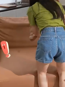 Insecticide kills cockroaches bed bugs ants centipedes... repels harmful insects safe for user