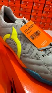 Sepatu Futsal Ortuseight Jogosala Rampage v2: Sepatu Olahraga Sepak Bola