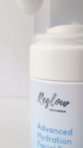 Sabun Pencuci Wajah Biar Putih Reglow Advanced Hydration Facial Foam 8x Ceramide Pembersih Muka