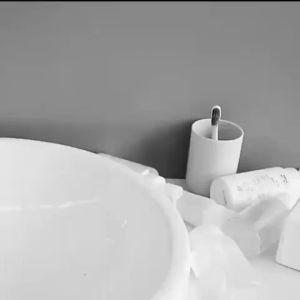 Kệ Dán Để Đồ Nhà tắm  nhà bếp tiện lợi chắc chắn ( TẶNG MIẾNG DÁN)