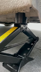 Universal Car Jack Extender Pad Getah Tahan Lasak - DIY Maintenance Must-Have for Vehicle Undercarriage Safety ⚙️