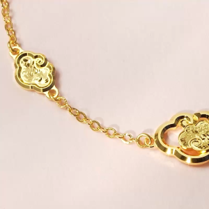 Chow Sang Sang 周生生 999 Pure Gold Essence Dual "Ruyi" Motif Bracelet for Women 18cm 96250B Price-by-Weight 2.99g Gold