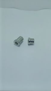 Sepasang Bos Roda Depan Honda Vario Beat Scoopy Spaccy Bagian Kanan & Kiri